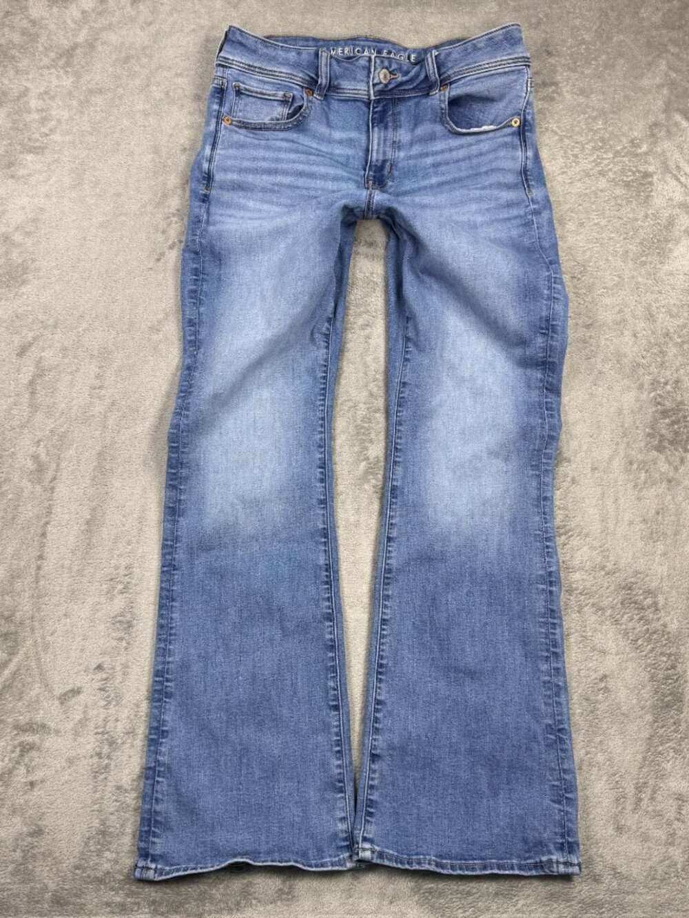 Y2K American Eagle Mid Rise Kick Boot Jeans Size 8S Stretch LIght Wash Denim